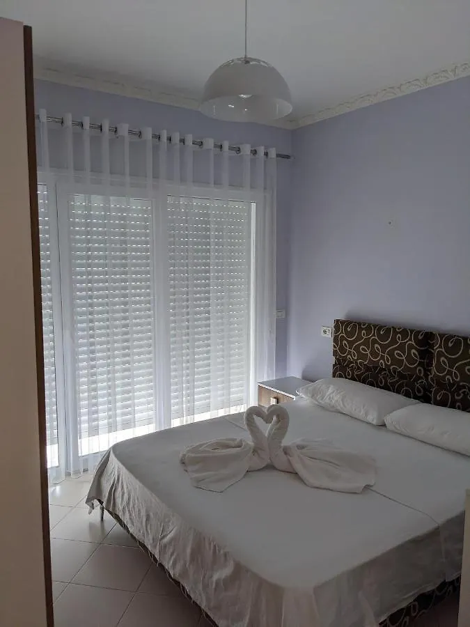 Holiday Inn - Beach Flat Durres Albania